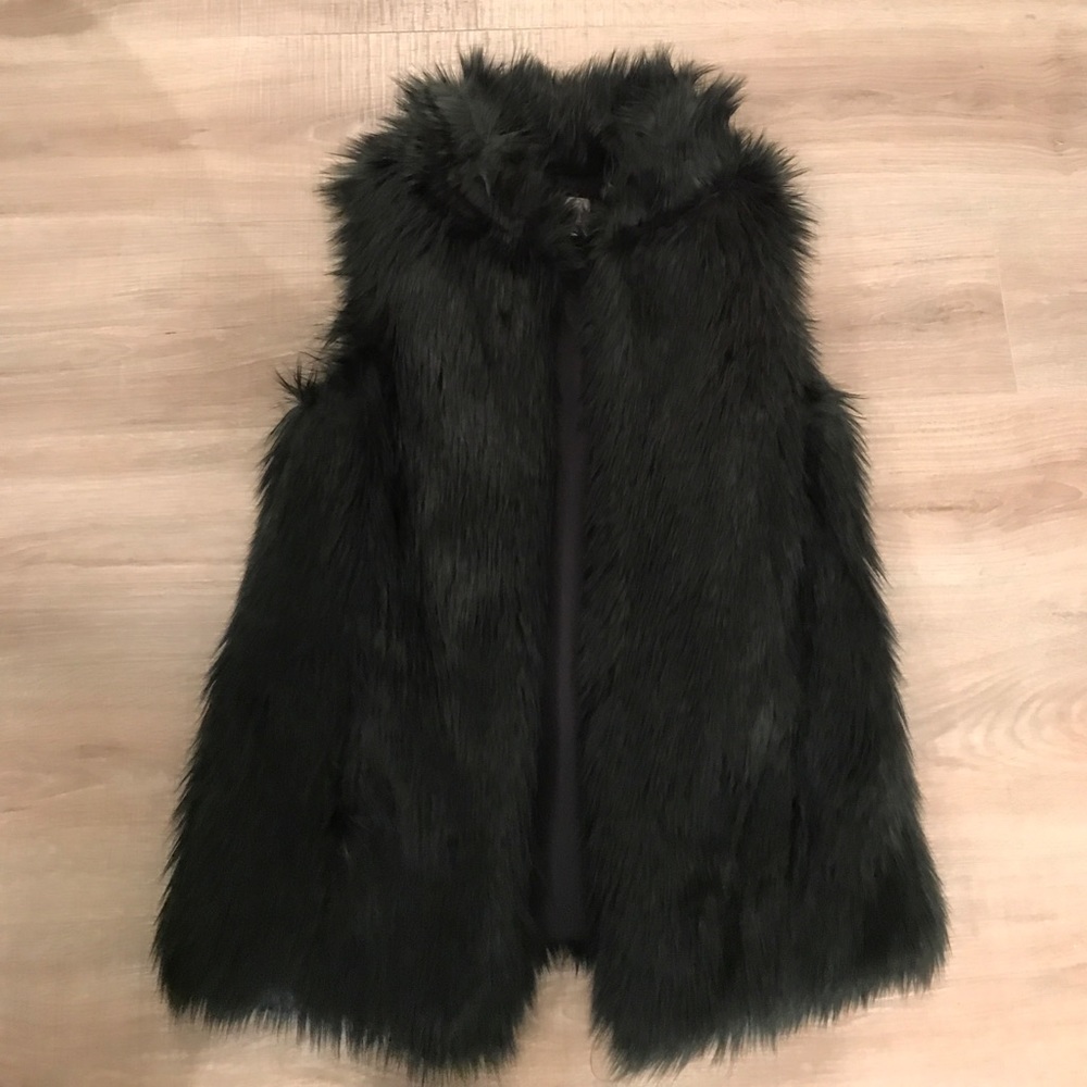 Loft Faux Fur vest